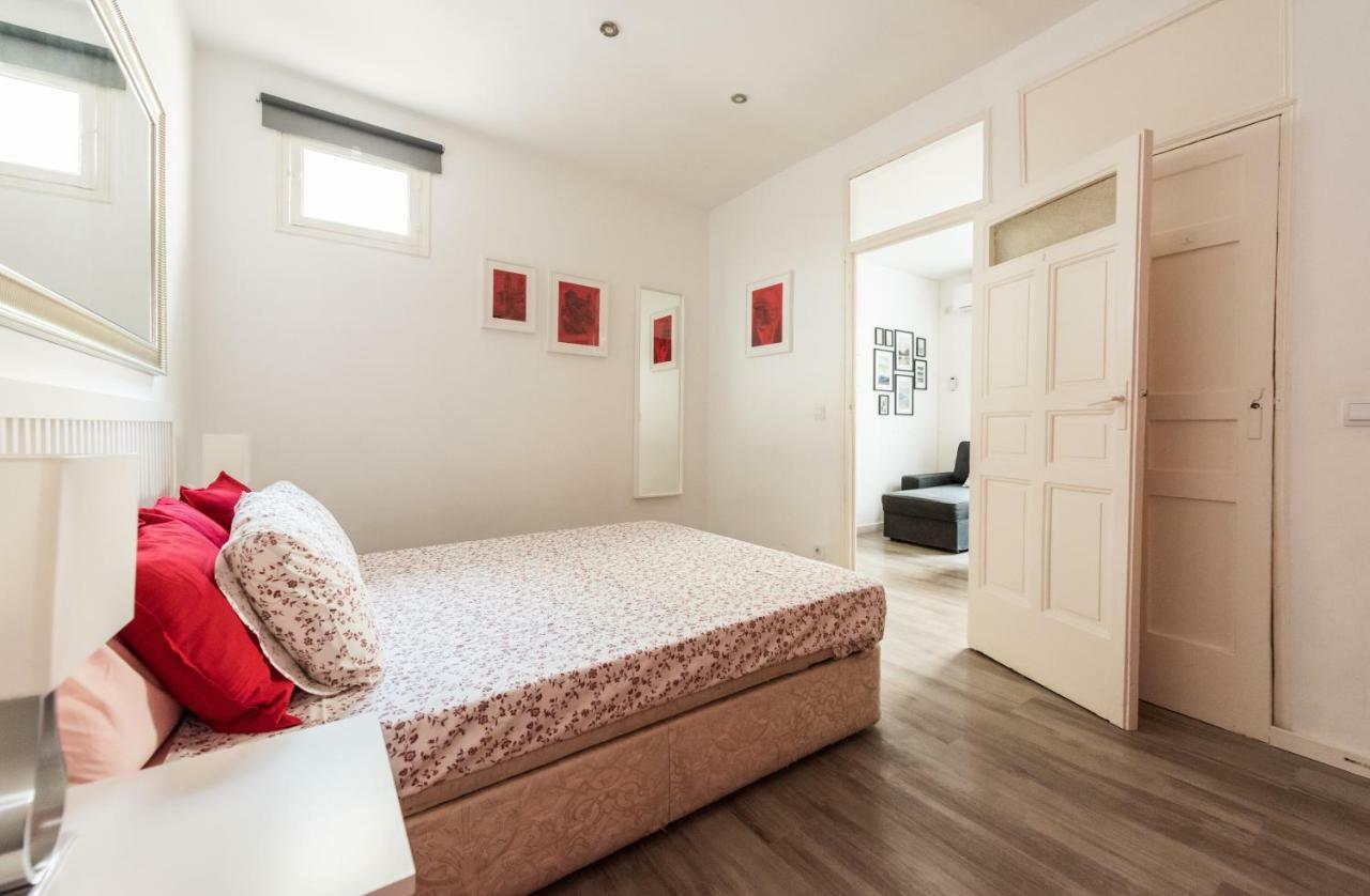 Apartamento En Sol, Madrid Centro Apartment Екстериор снимка